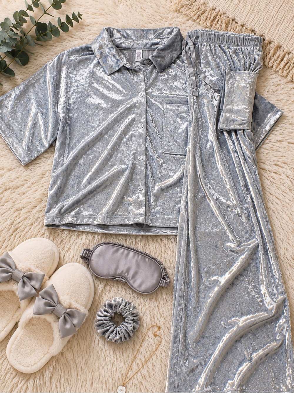 Stars Above Silver Crushed Velvet Pajama Set Women’s XL Button Front Luxe Lounge